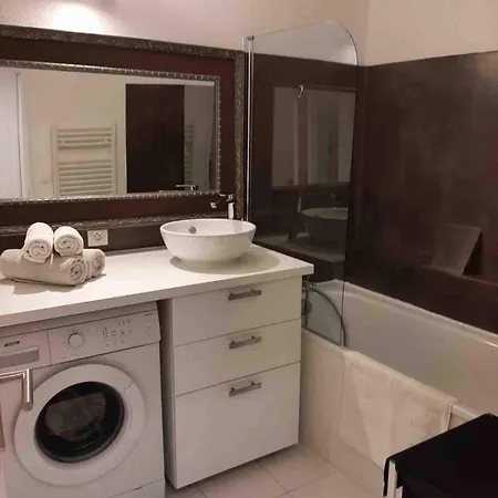 Terrasse Privée, Calme Et Confort à Apartamento